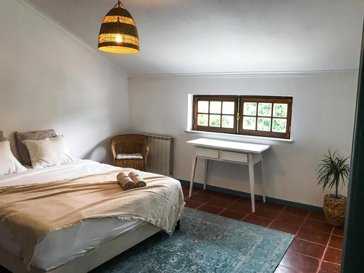 The Far End Surf House - Surf & Yoga Holidays โลรินญา ภายนอก รูปภาพ