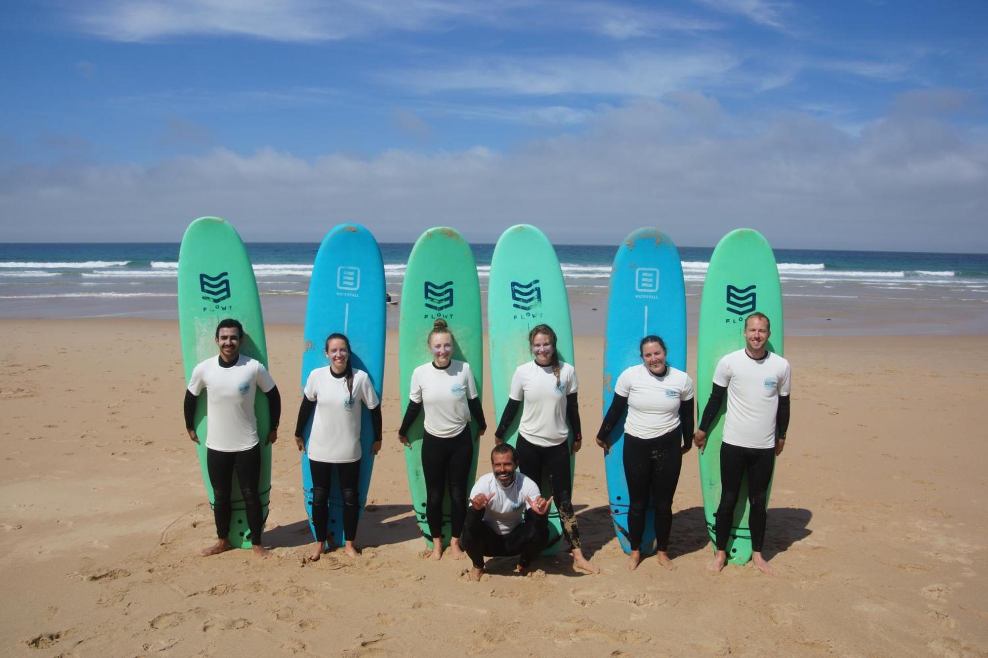 The Far End Surf House - Surf & Yoga Holidays โลรินญา ภายนอก รูปภาพ